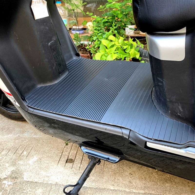 适用于雅迪E8 E8S/E9 E9S电动车座套/座桶垫/脚垫搓衣板防滑