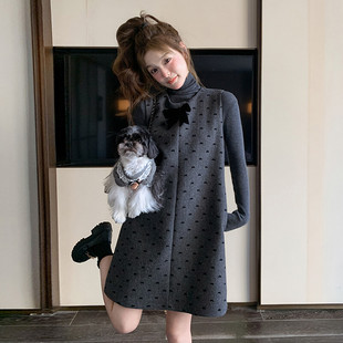 HEHY法式优雅蝴蝶结毛呢背心连衣裙2026早春新款高龄毛衫两件套女