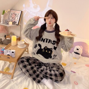 冬季新款卡通黑猫法兰绒睡衣女加绒加厚可爱套头圆领家居服可外穿