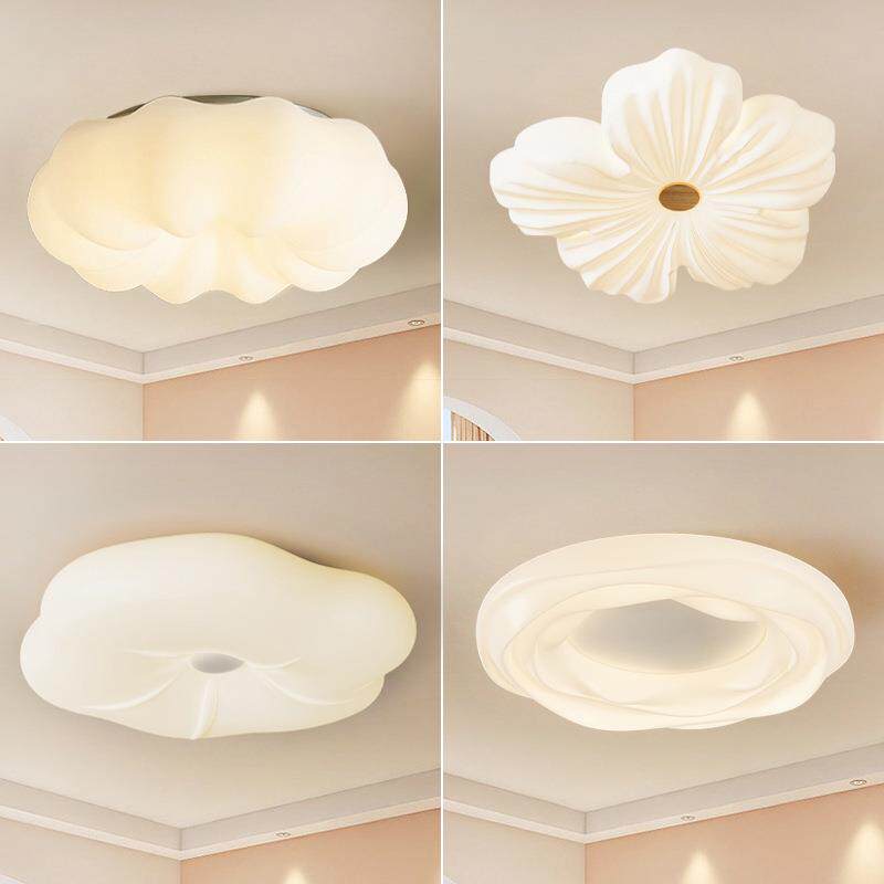 奶油曲奇卧室吸顶灯现代简约大气网红2025年新款餐厅吊灯吸顶主灯