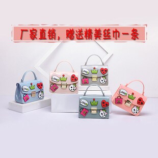 果冻包女迷你时尚手提单肩斜挎小包2024爆款卡通链条斜挎小方包潮