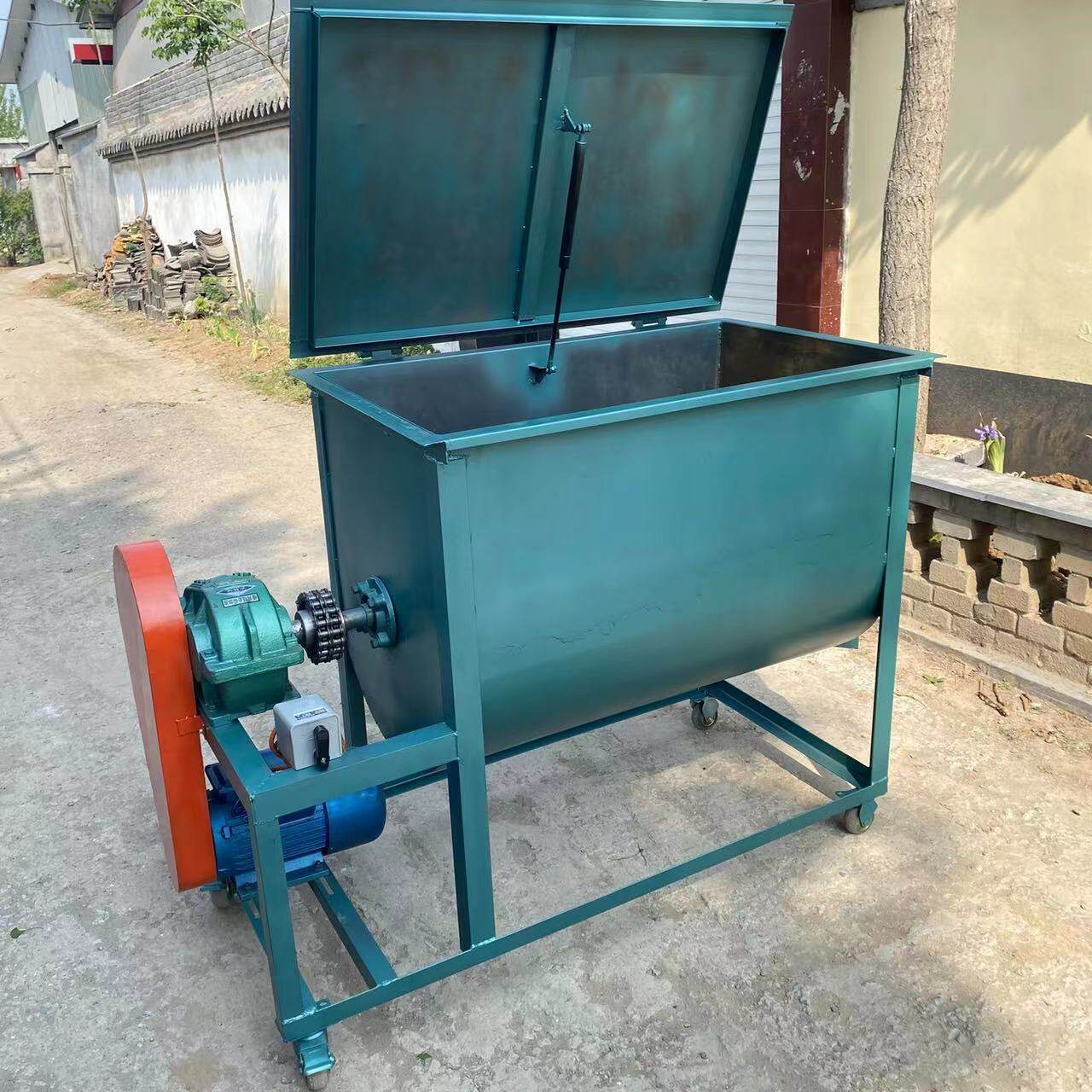 草粉饲料搅拌机 颗粒饲料混合机 猪饲料混合拌料设备