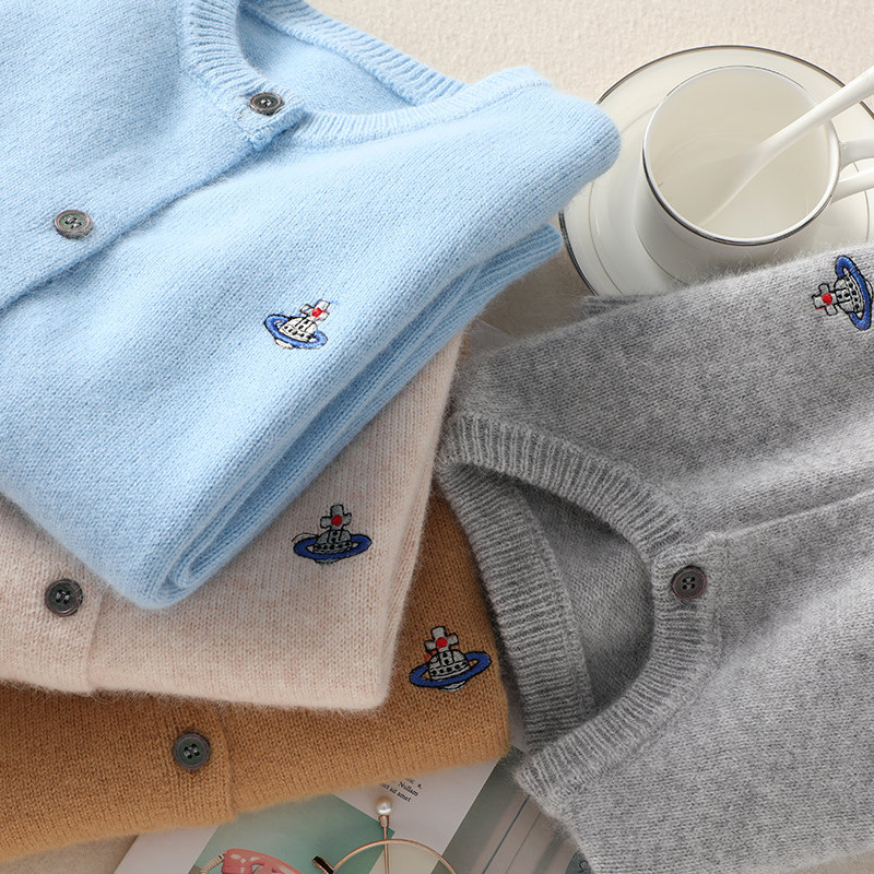 秋冬季儿童圆领纯羊绒开衫男童装刺绣女童小孩外套宝宝毛衣亲子装