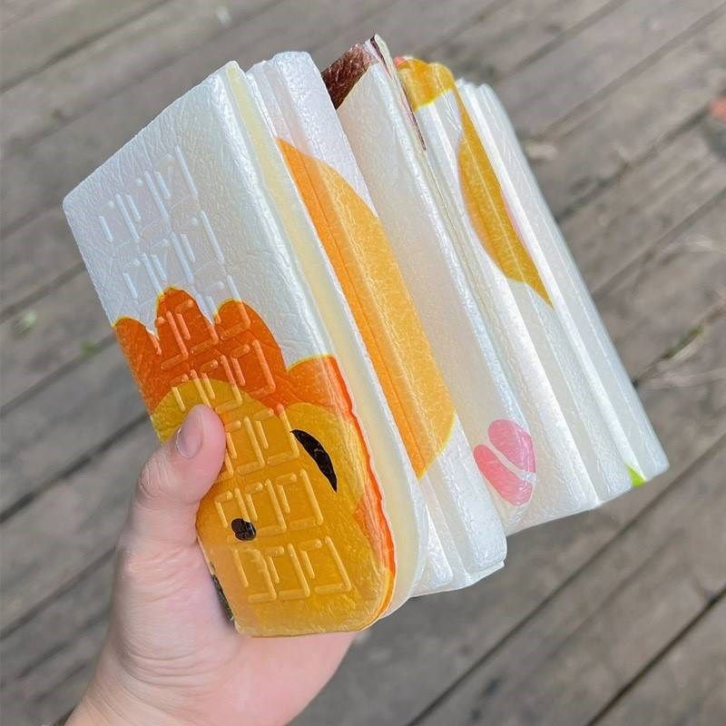 户外折叠坐垫便携防潮春游装备垫子外出遛娃神器夏季防晒屁股屁垫,户外/登山/野营/旅行用品,防潮垫,淘宝优惠券,粉丝福利购,淘宝优惠卷