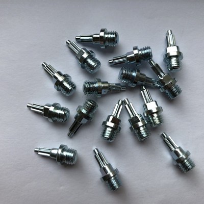 钉子鞋鞋钉钉子梅花钢钉标枪钉标枪鞋专用钉专用训练钉子鞋标枪钉