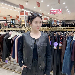 初晓2025年秋季透气圆领通勤风皮马夹短款百搭 棕色 黑色 6120