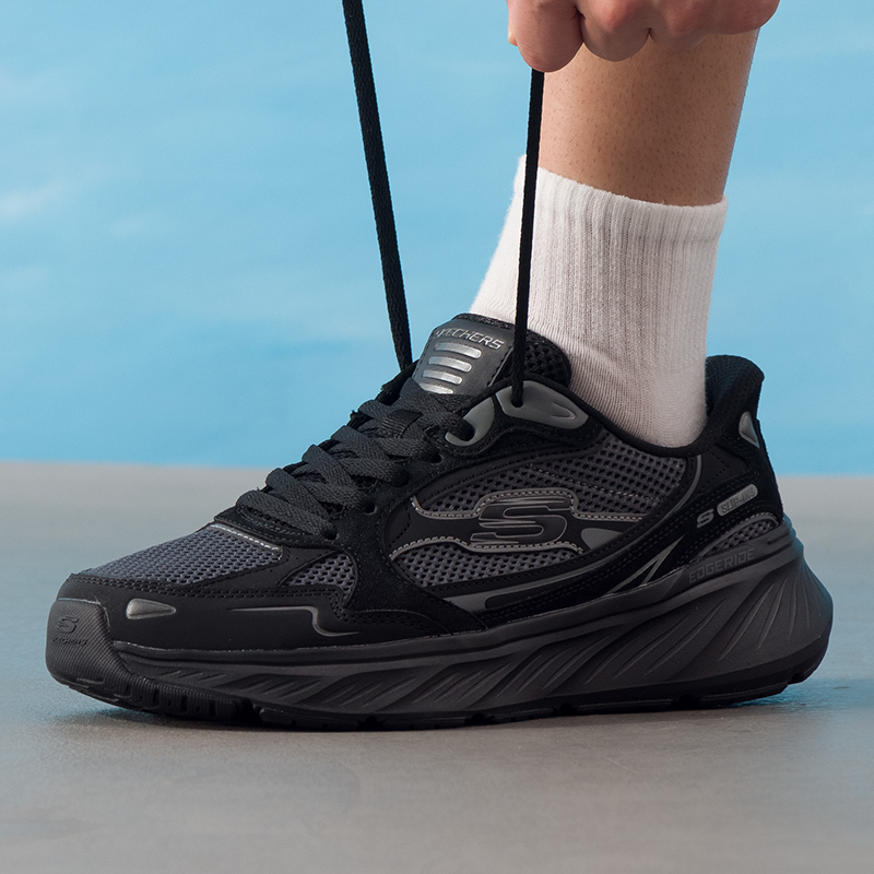 Skechers斯凯奇春秋简约时尚低帮男鞋舒适透气耐磨运动训练跑步鞋