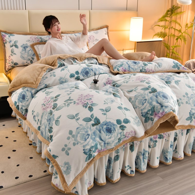冬季加厚新款双面绒加厚保暖雕花绒床盖套