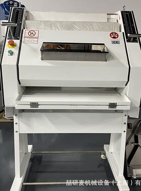 法棍面包机 圆形面包成型机 法式长形面包整形机Baguette Moulder