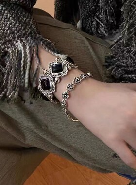 异域民族风黑色手镯女新中式重工宫廷风手链夸张小众个性甜酷手饰