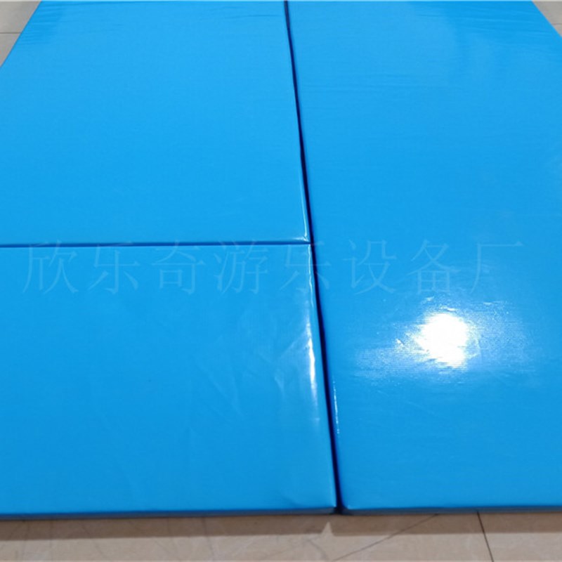 蹦床公园护垫游乐场加厚垫子幼儿园软包垫游乐设备儿童乐园弹簧垫