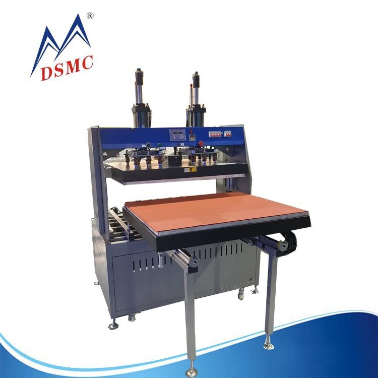 DSMC/大山铭全自动皮革压花机 布料自动压纹机 广州压痕机厂家