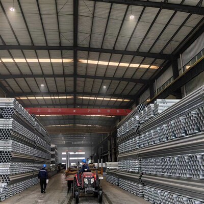 双波形护栏板乡村公路梁钢防撞栏杆热镀锌波纹护栏板道路防撞护栏