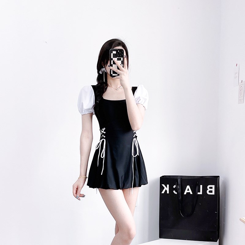 高级感泳衣女泡温泉秋冬天2023新款显瘦微胖女孩遮肉保守遮肚分体