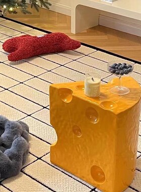 潮流家居奶酪芝士凳子家用门口换鞋凳网红创意客厅装饰品沙发摆件