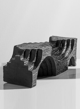 现代简约创意木纹做旧复古异型创意艺术装饰品样板间软装家居摆件