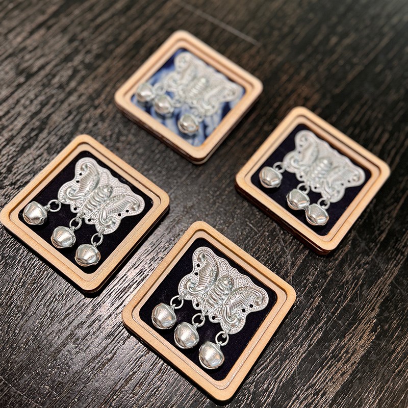 贵州苗族侗寨西江千户苗寨手工蜡染拓印贵州景区文创冰箱装饰贴