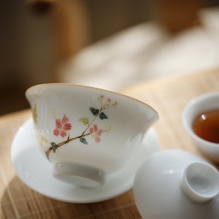 闻说市纯手绘盖碗 朱槿迷蝶釉下彩 陶瓷茶杯茶碗