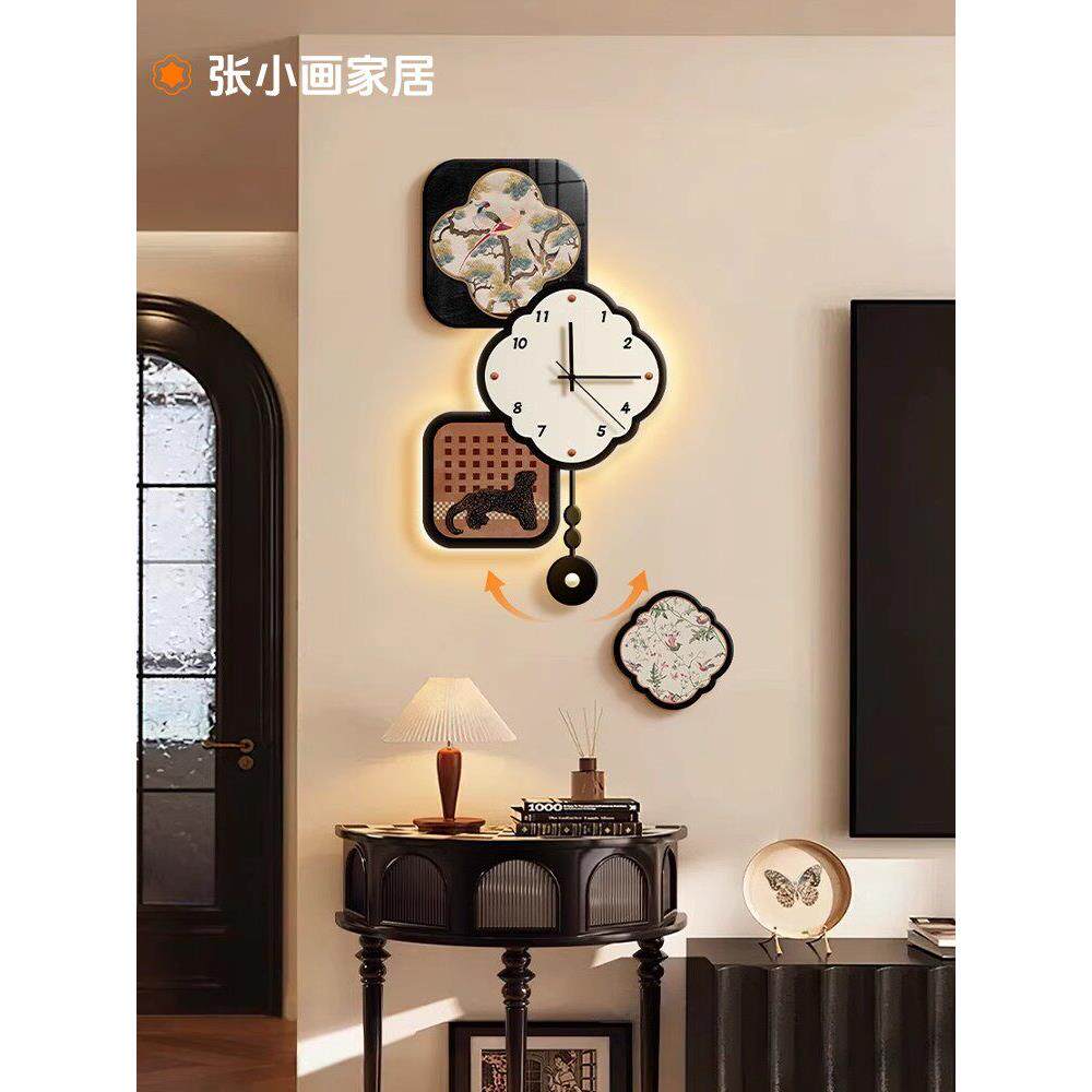 中世纪风格的挂钟客厅电视柜背景墙餐厅装修画覆古钟壁灯画高档钟