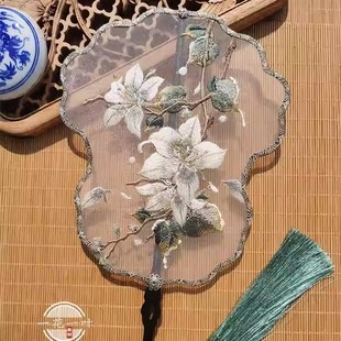 百合古风单面刺绣团扇汉服扇子舞蹈扇仿古宫廷扇子演出道具