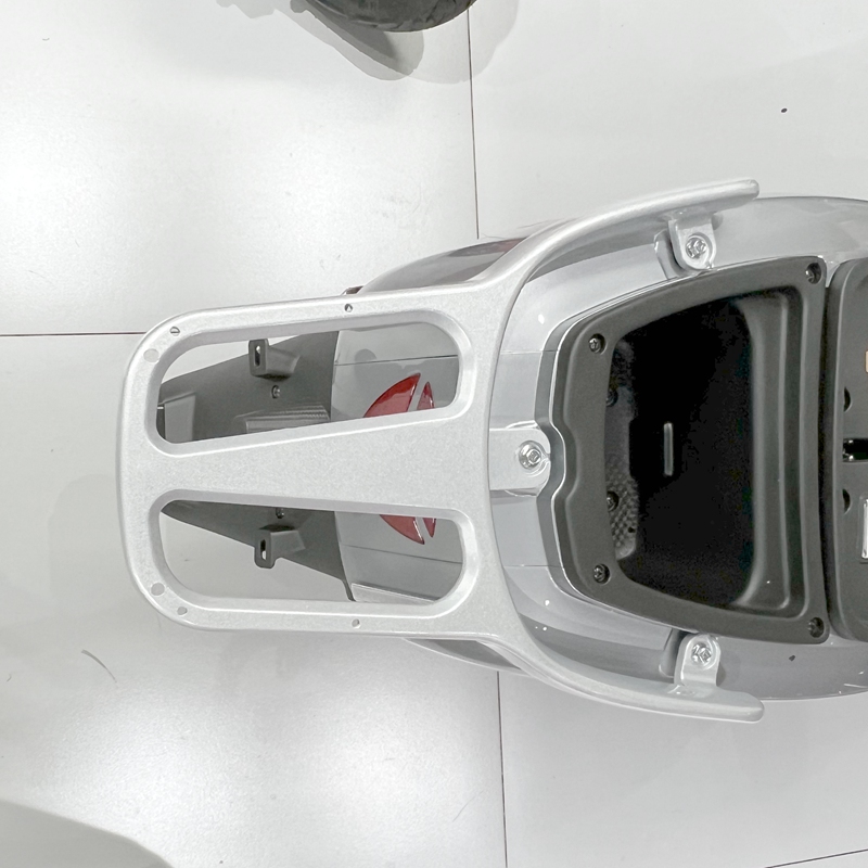 适用雅迪征程DE550电动车铝合金尾架电动车尾箱架支架铁管后衣架