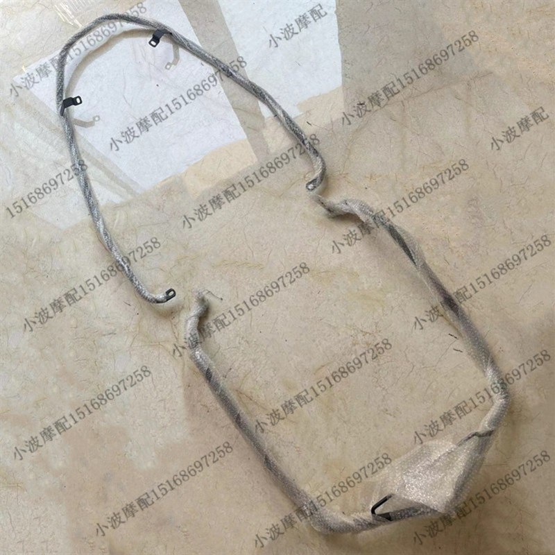 望江铃木UY保险杠新本仿UY护杠TAN125摩托车配件迪克王野