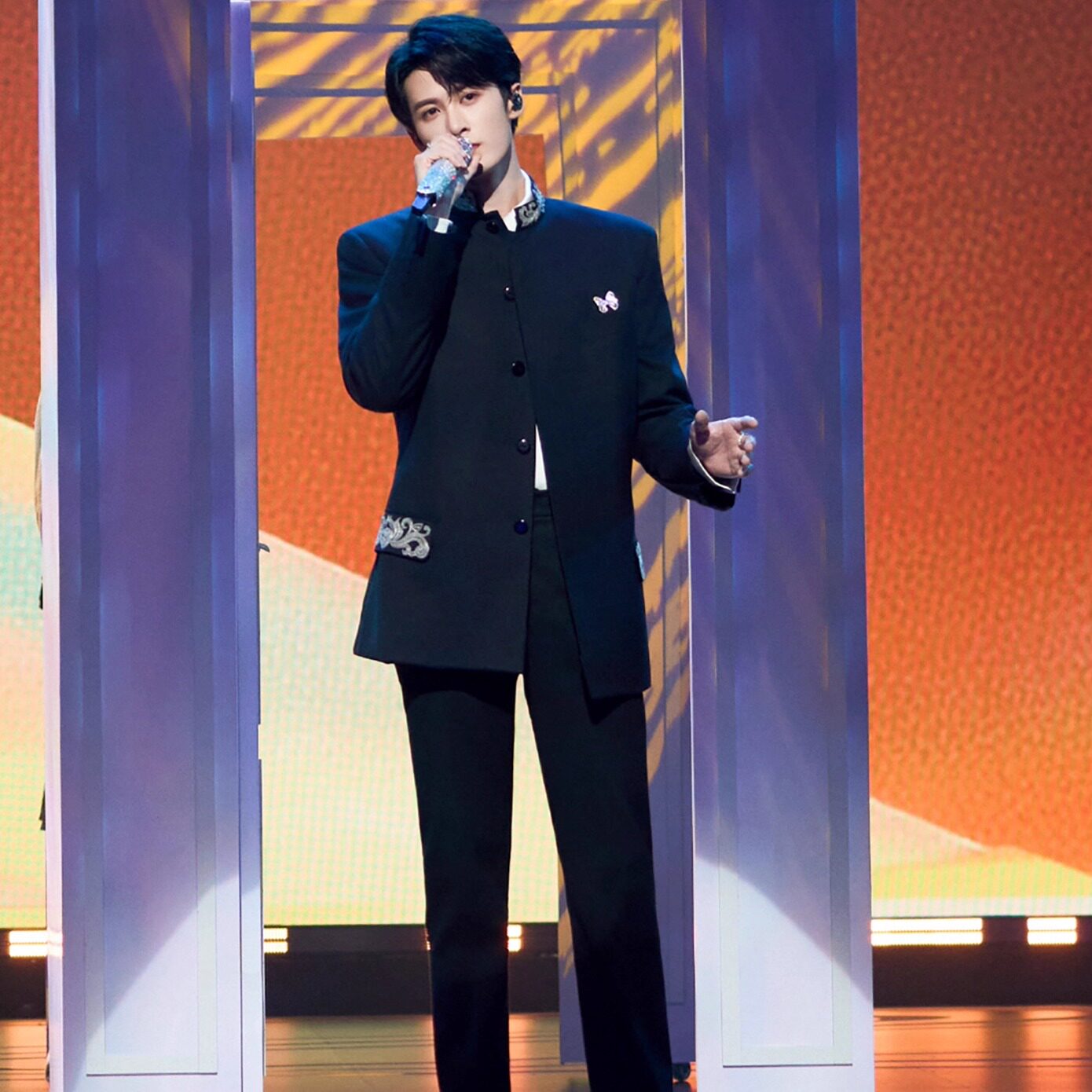 檀健次明星同款立领刺绣中山装西服男黑商务宴会中国风高级感外套,男装,休闲西服,淘宝优惠券,粉丝福利购,淘宝优惠卷