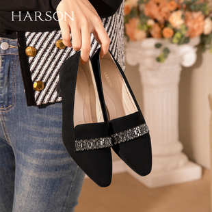 哈森2026新款气质绒面水钻黑色高跟鞋女浅口单鞋粗跟通勤HS269401