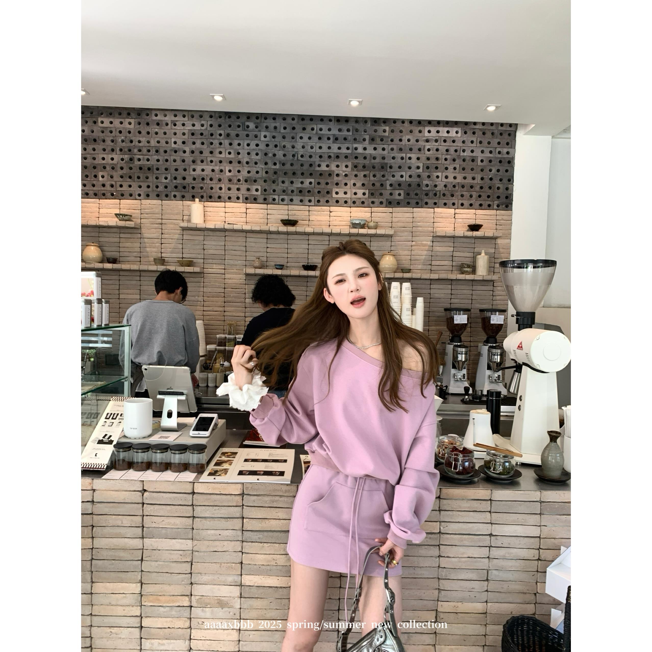 x比弗利weekend斜肩卫