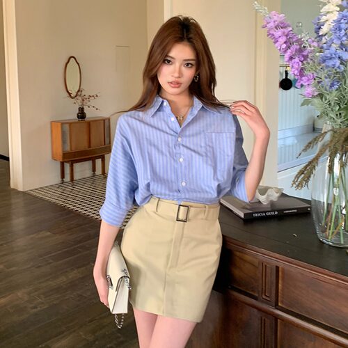 2026春夏新款设计感小众撞色条纹衬衫连衣裙女显瘦收腰短裙子