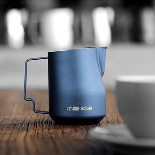 不锈钢鹰嘴意式 涡轮打B奶缸 打奶泡450ml 3OME轰炸机拉花杯