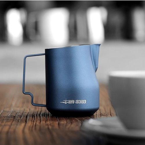 MW-3OME轰炸机拉花杯 涡轮打B奶缸 不锈钢鹰嘴意式打奶泡450ml