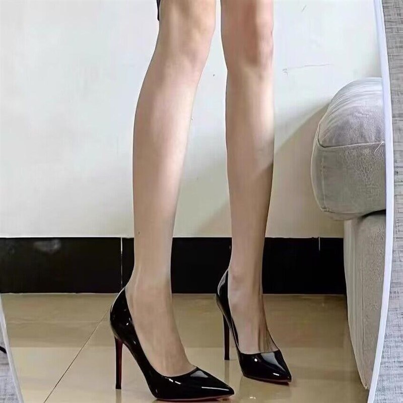 黑色高跟鞋女细2025春秋新款红底漆皮尖头性感职业工作单鞋