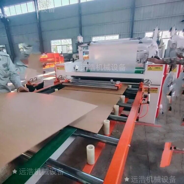 陶瓷保温地板涂胶机耐腐蚀硅胶辊保温一体板上胶机木工喷胶淋胶机