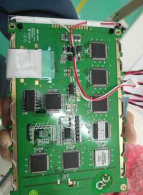 AG320240A7STQW10H