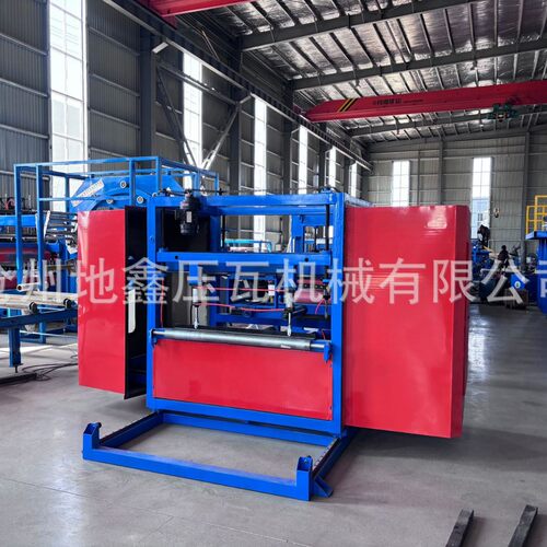 S口岩棉泡沫夹芯复合板设备 彩钢双面夹心板设备 地鑫