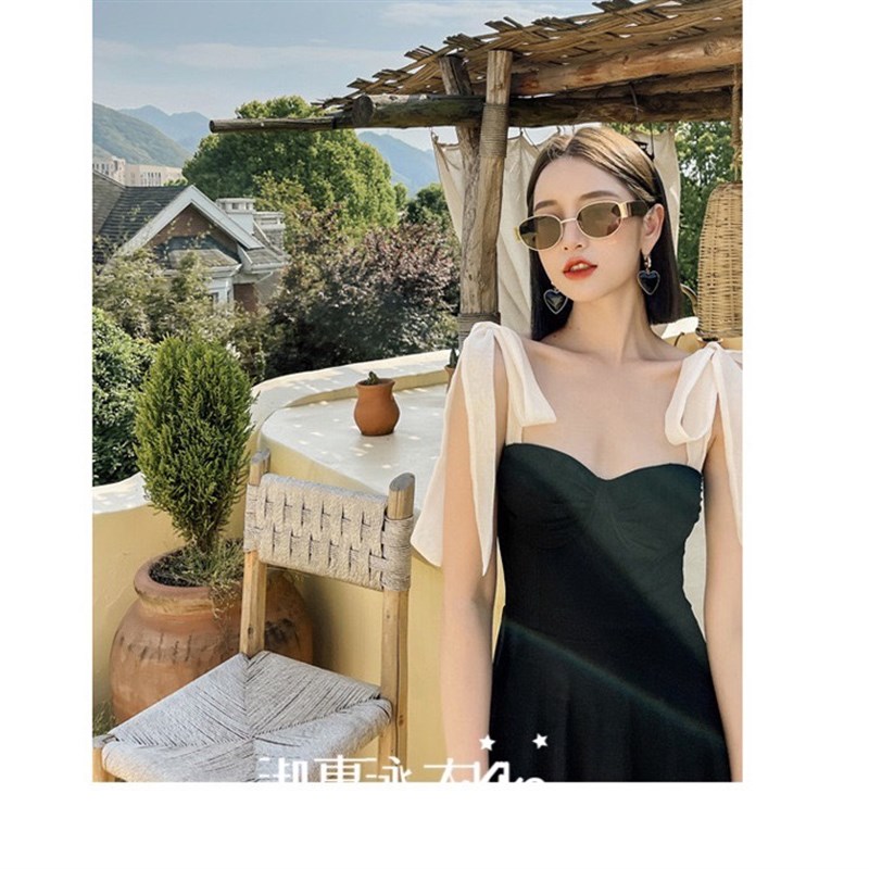 淑惠新款显瘦裙式泳衣女温泉度假保守遮肉泳装黑色肩带游泳衣