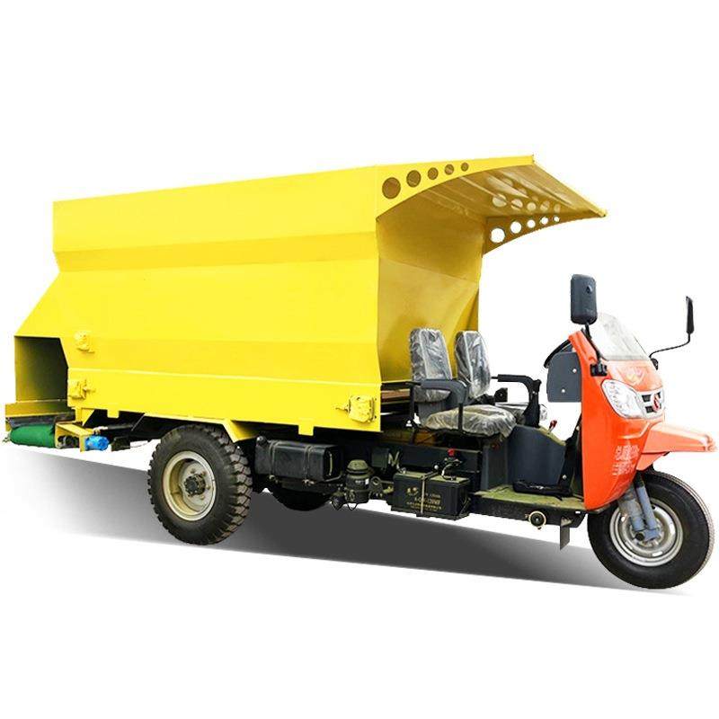 中大型养殖机械设备电动撒料车柴油动力大马力5方日粮搅撒一体机,畜牧/养殖物资,特种养殖设备,淘宝优惠券,粉丝福利购,淘宝优惠卷