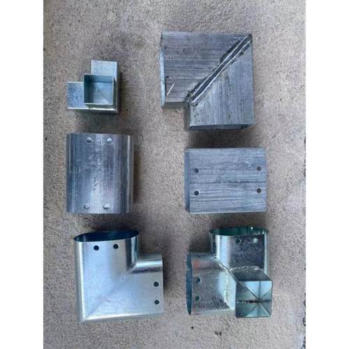 方管接头护栏转角弯头两通三通方管连接件面管直角接头锌钢护栏