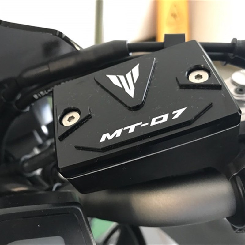 适用 MT07 MT09 FZ8 FZ1 XJ6 改装刹车油杯盖上泵盖油壶盖