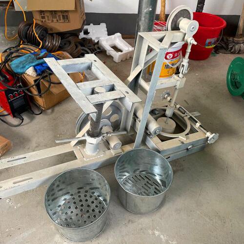 锤瓢式红薯粉条机 仿手工粉条加工机器 小型 漏瓢式粉丝设备