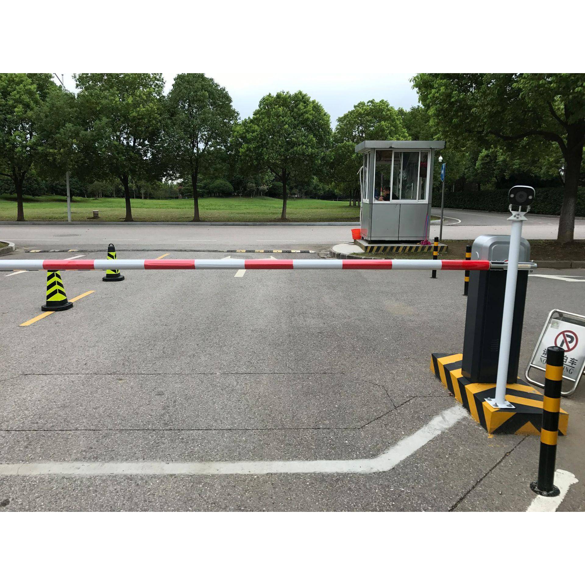南京百胜6606停车场道闸地下车库出入口自动起落杆挡车器