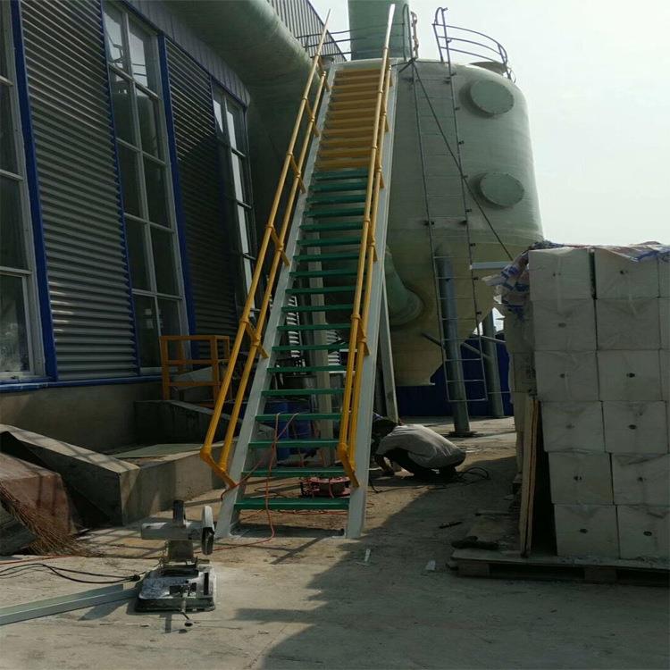 玻璃钢平台护栏罐体带护笼爬梯可按要生生产