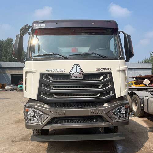 豪沃后八轮八 自前四后自卸车 375041/375马力卸车翻斗 工车程自
