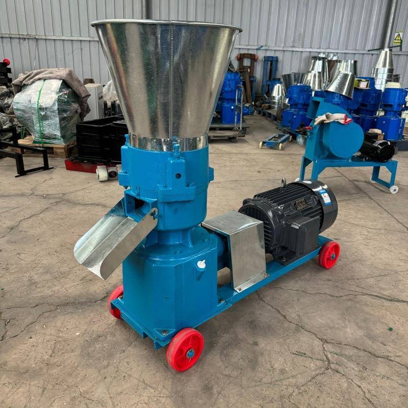 家用自制造粒机鸡鸭猪兔牛羊饲料颗粒机养殖干湿两用饲料挤出机