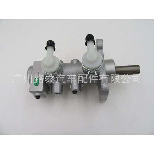 适用于FE71FB71刹车总泵MK429255