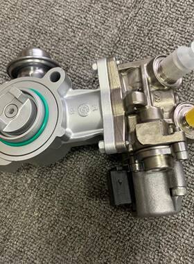 适用于奔驰M271高压燃油泵A2710703501A2710702201A2710703701