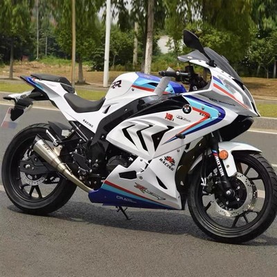 机车摩托车小忍者R3v6燃油趴赛新车二手跑车地平线燃油整车可上牌