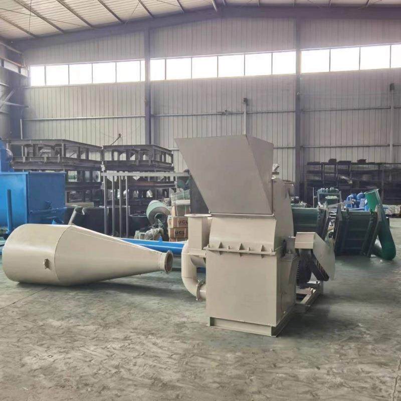 干湿桑树枝条粉碎机艾草制香打粉机废旧木头树枝竹子粉碎机