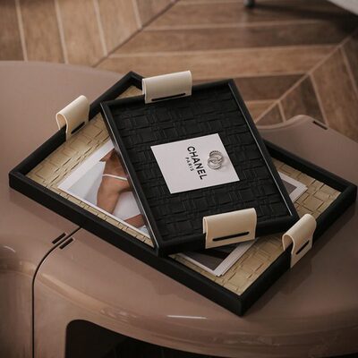 轻奢玄关钥匙收纳盘盒中古高档黑色皮革质香薰托盘法式装饰品摆件